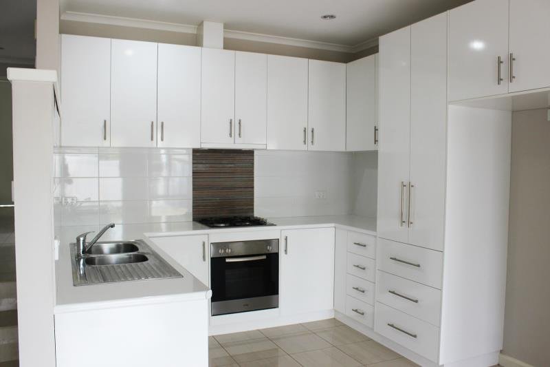 3/2 Cochrane Street KOORINGAL 3