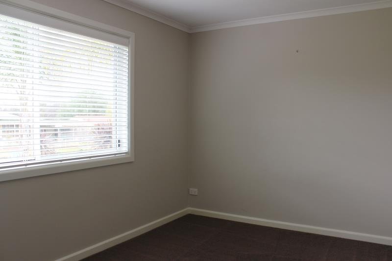 3/2 Cochrane Street KOORINGAL 5