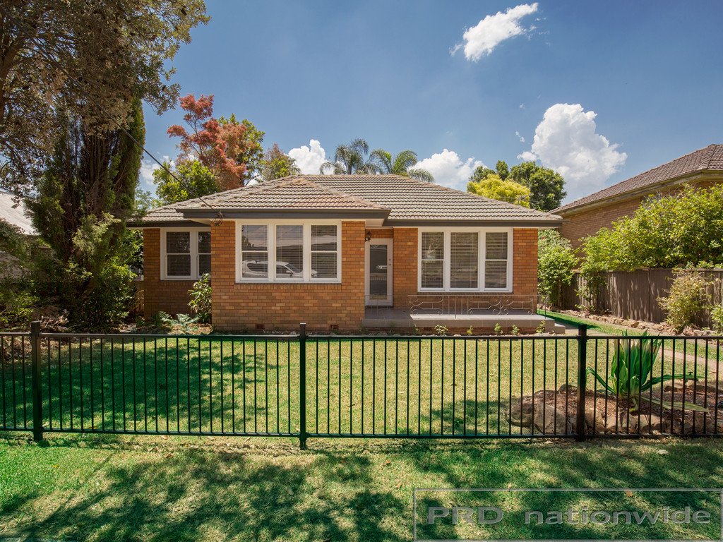 32 Collinson Street TENAMBIT 1