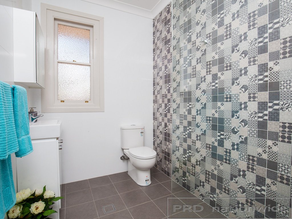 32 Collinson Street TENAMBIT 8
