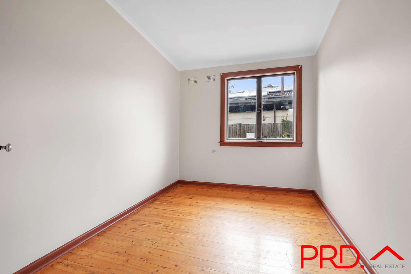 32 Cossa Street TAMWORTH 6