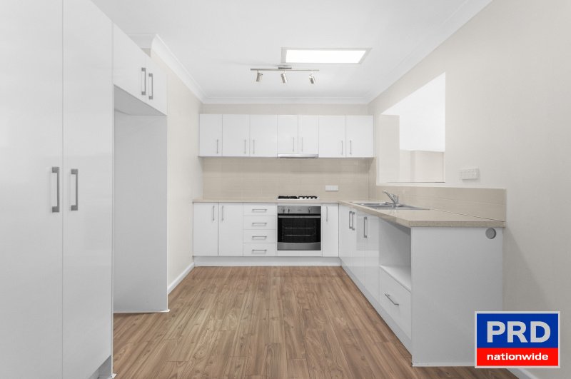 32 Craig Cr  DAPTO 3