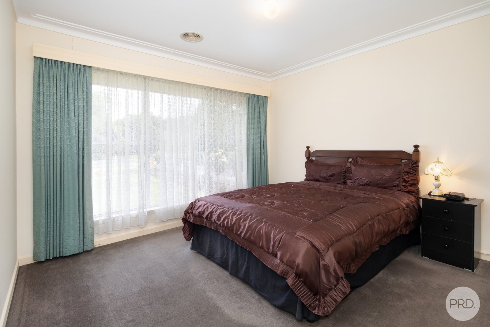 32 Cummins Road MOUNT ROWAN 6