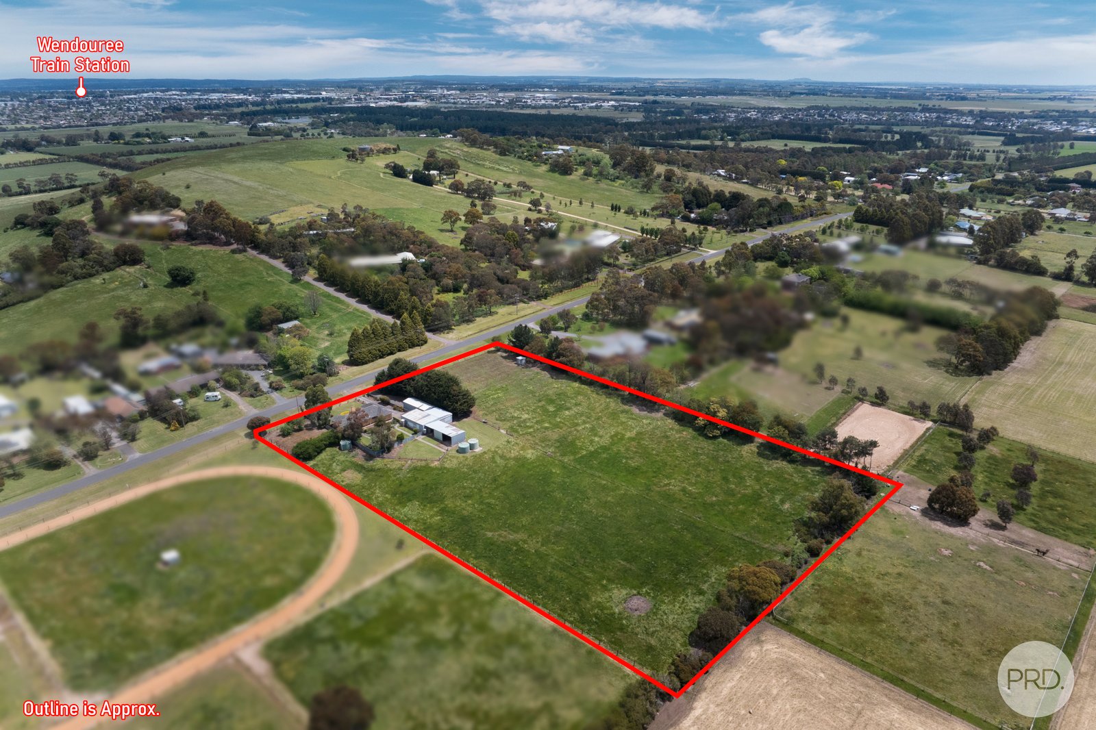 32 Cummins Road MOUNT ROWAN 16