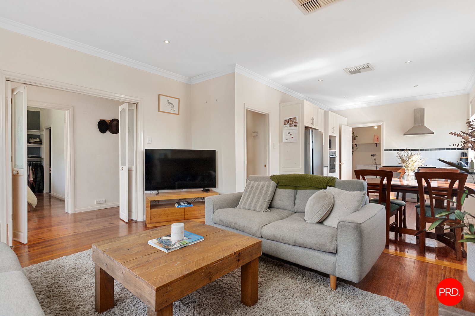 32 Curnow Street GOLDEN SQUARE 8