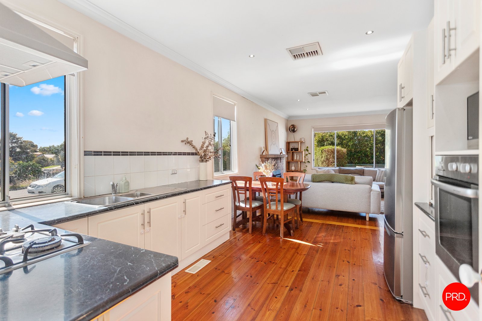 32 Curnow Street GOLDEN SQUARE 9