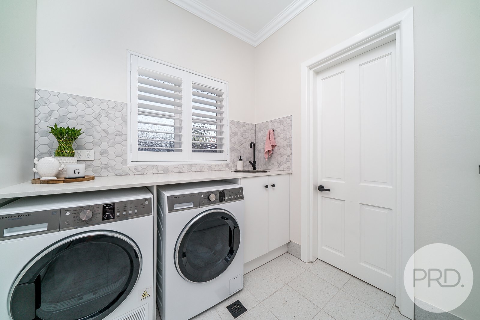 32 Dalton Street TURVEY PARK 11