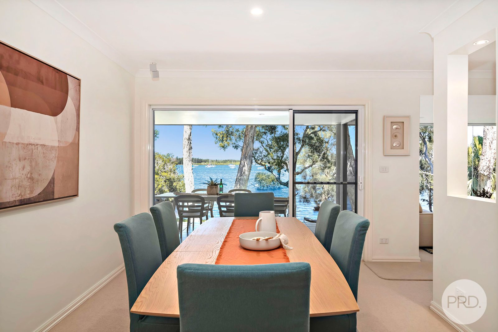 32 Danalene Parade CORLETTE 9
