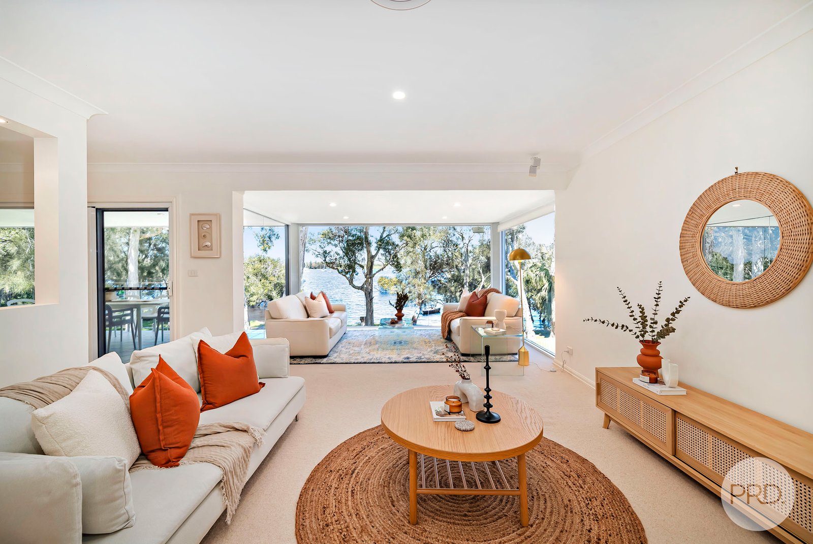 32 Danalene Parade CORLETTE 17