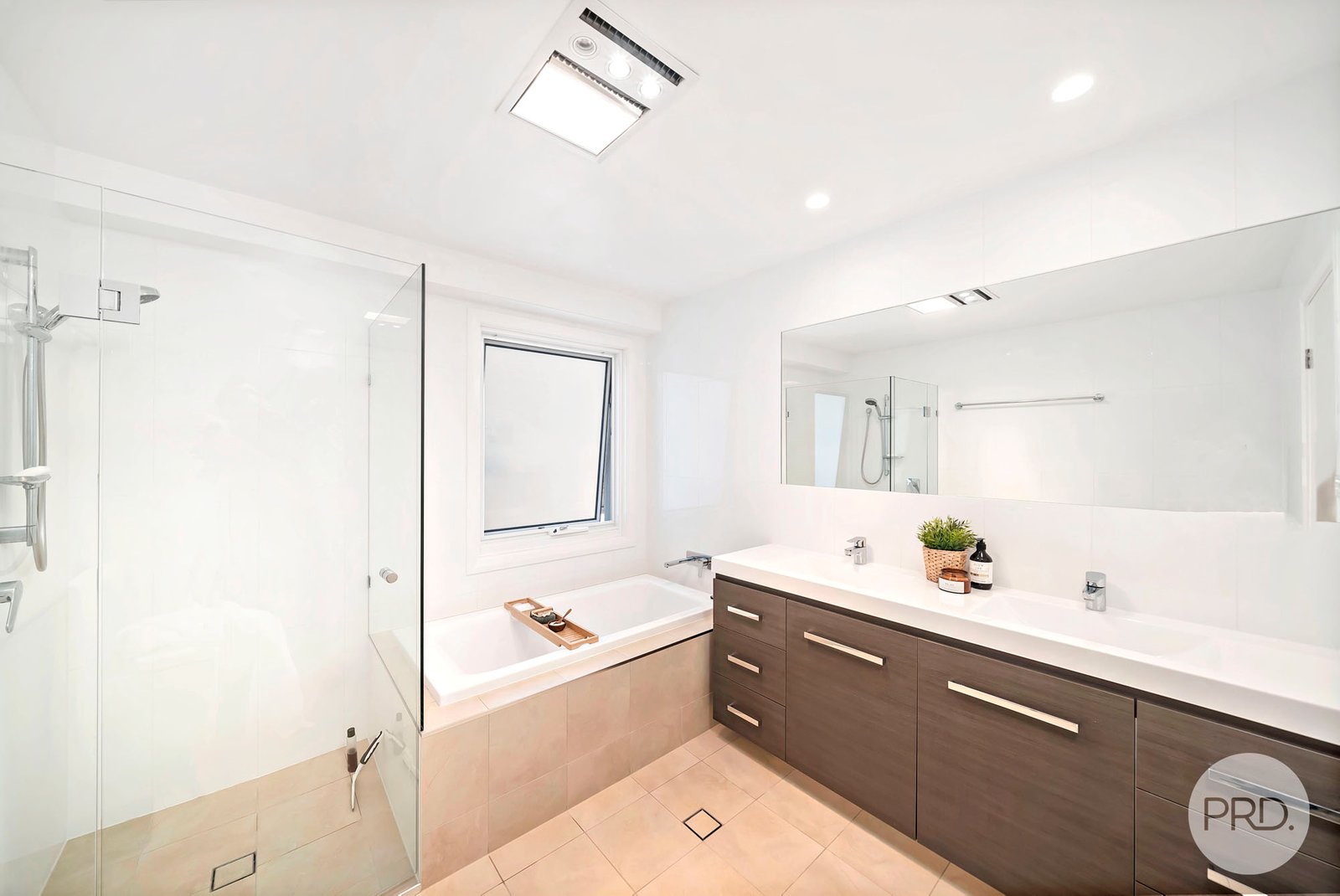 32 Danalene Parade CORLETTE 23