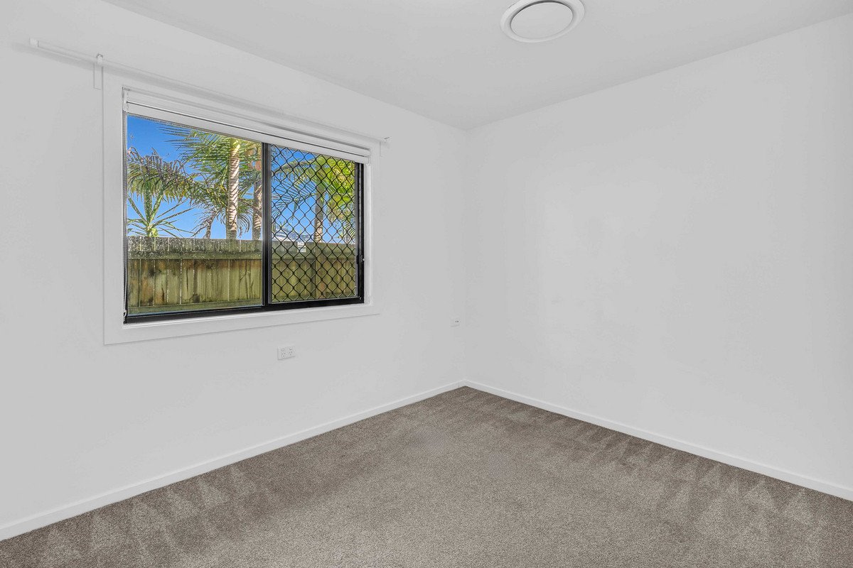 32 Diana Avenue Burleigh Heads 16