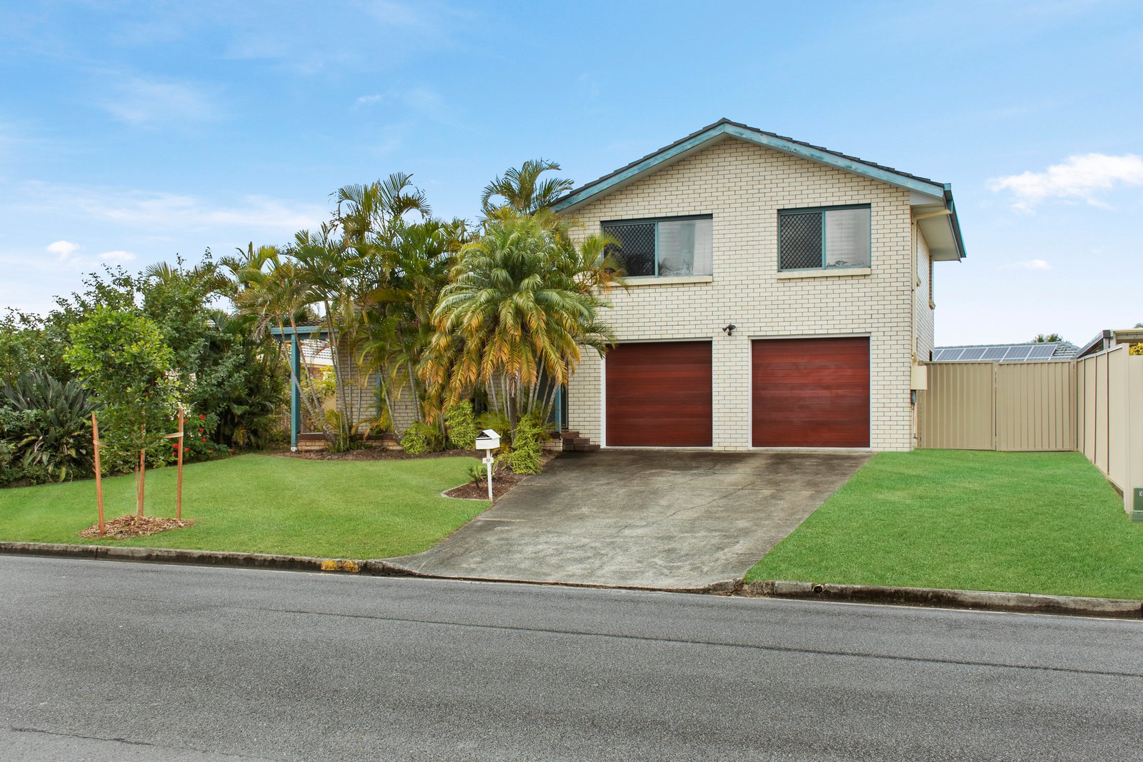 32 Dogwood Drive PALM BEACH 1