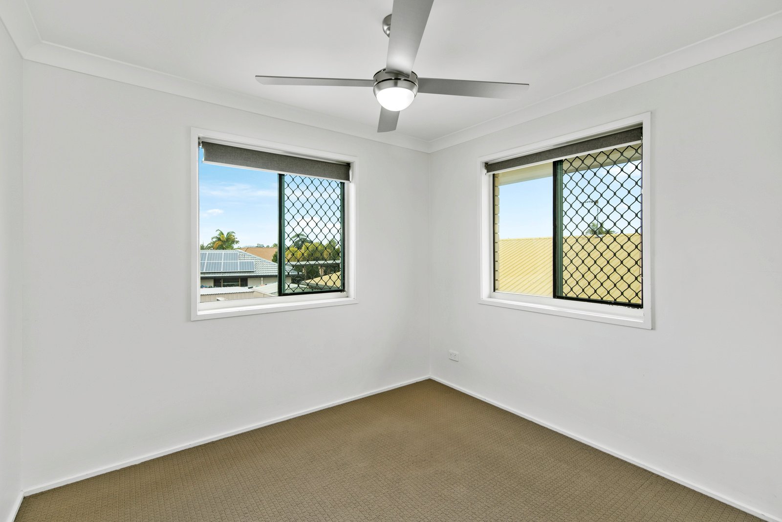 32 Dogwood Drive PALM BEACH 12