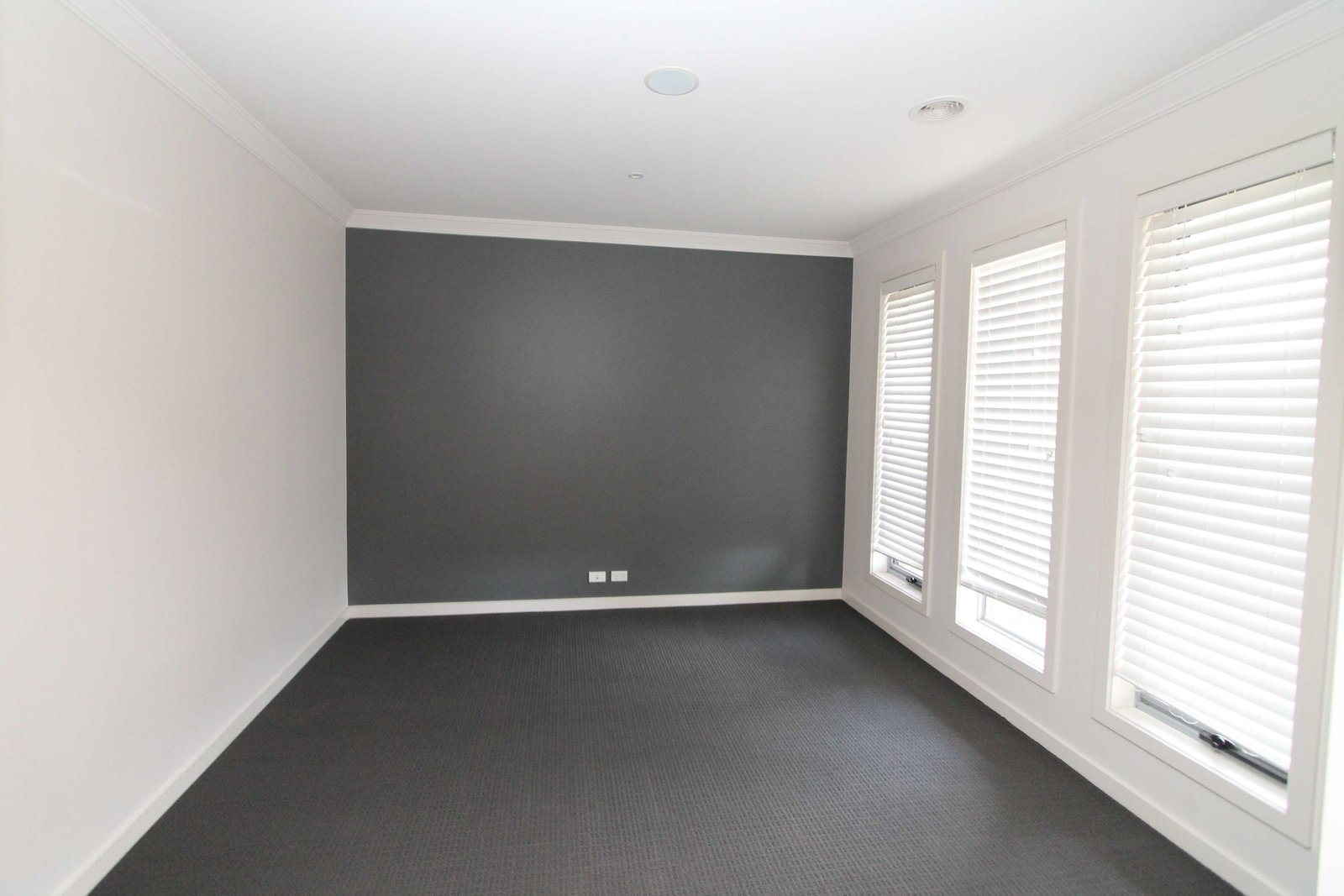 32 Dorset Drive ALFREDTON 2