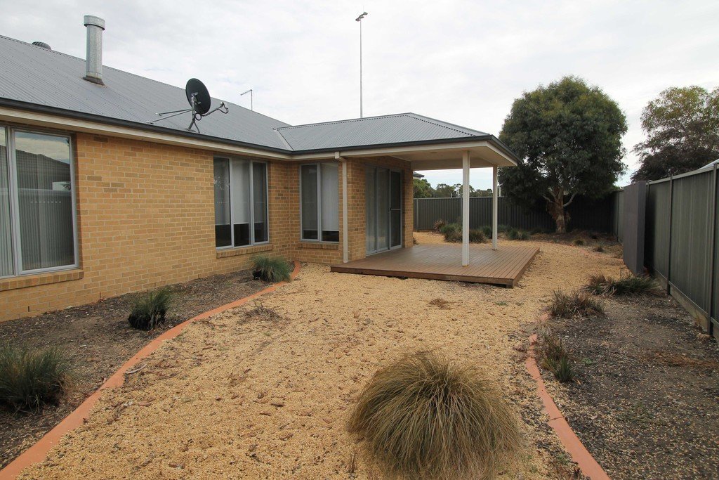 32 Dorset Drive ALFREDTON 15