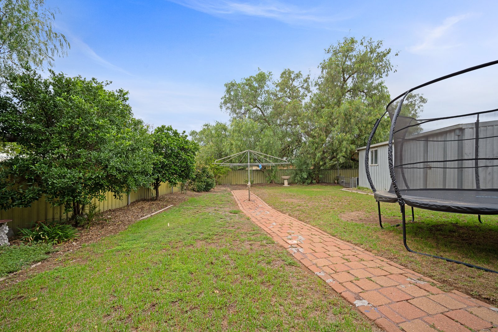 32 Dunn Avenue FOREST HILL 15