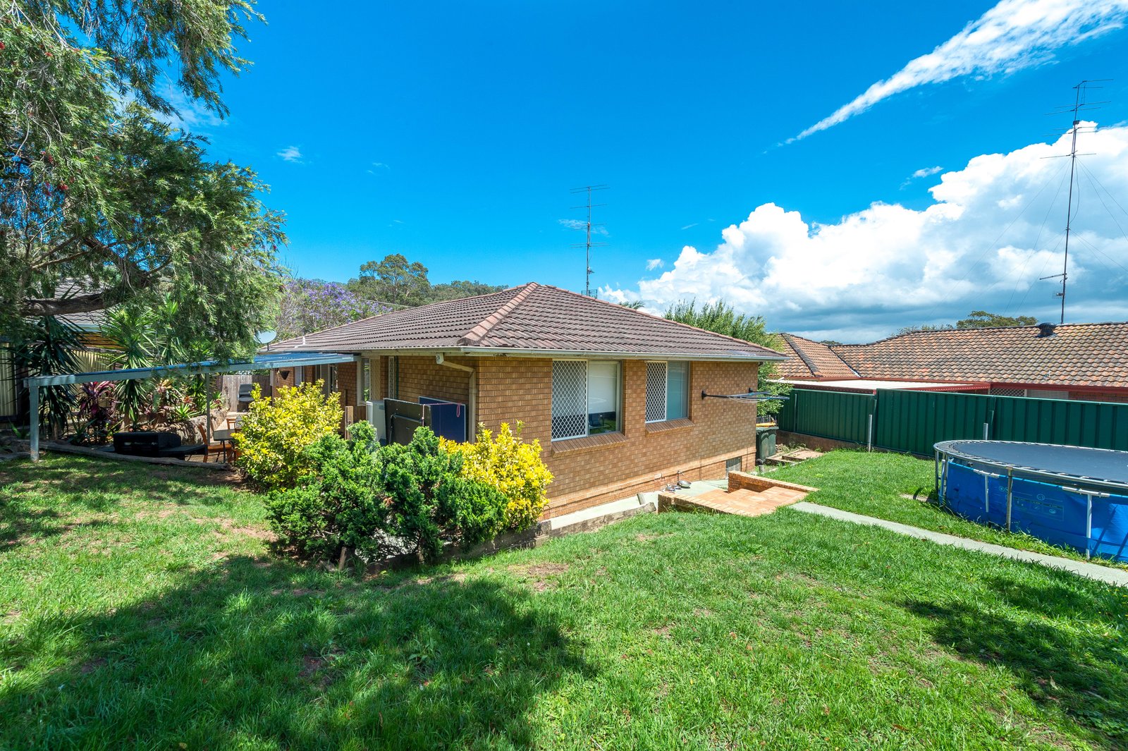 32 Emerson Road DAPTO 7
