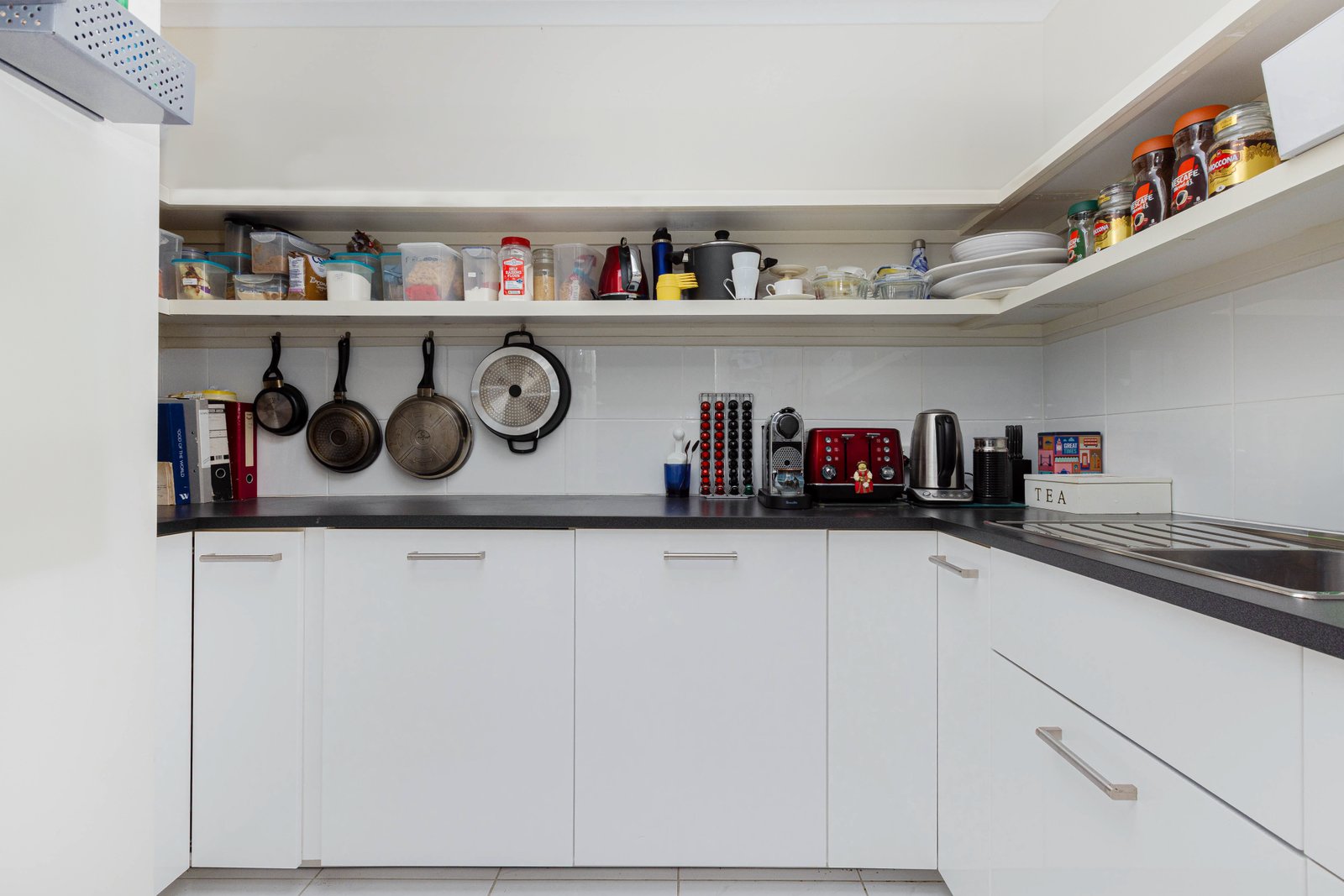 32 Emperor Parade CHISHOLM 8