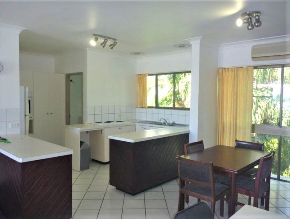3/2 Eshelby Drive CANNONVALE 2