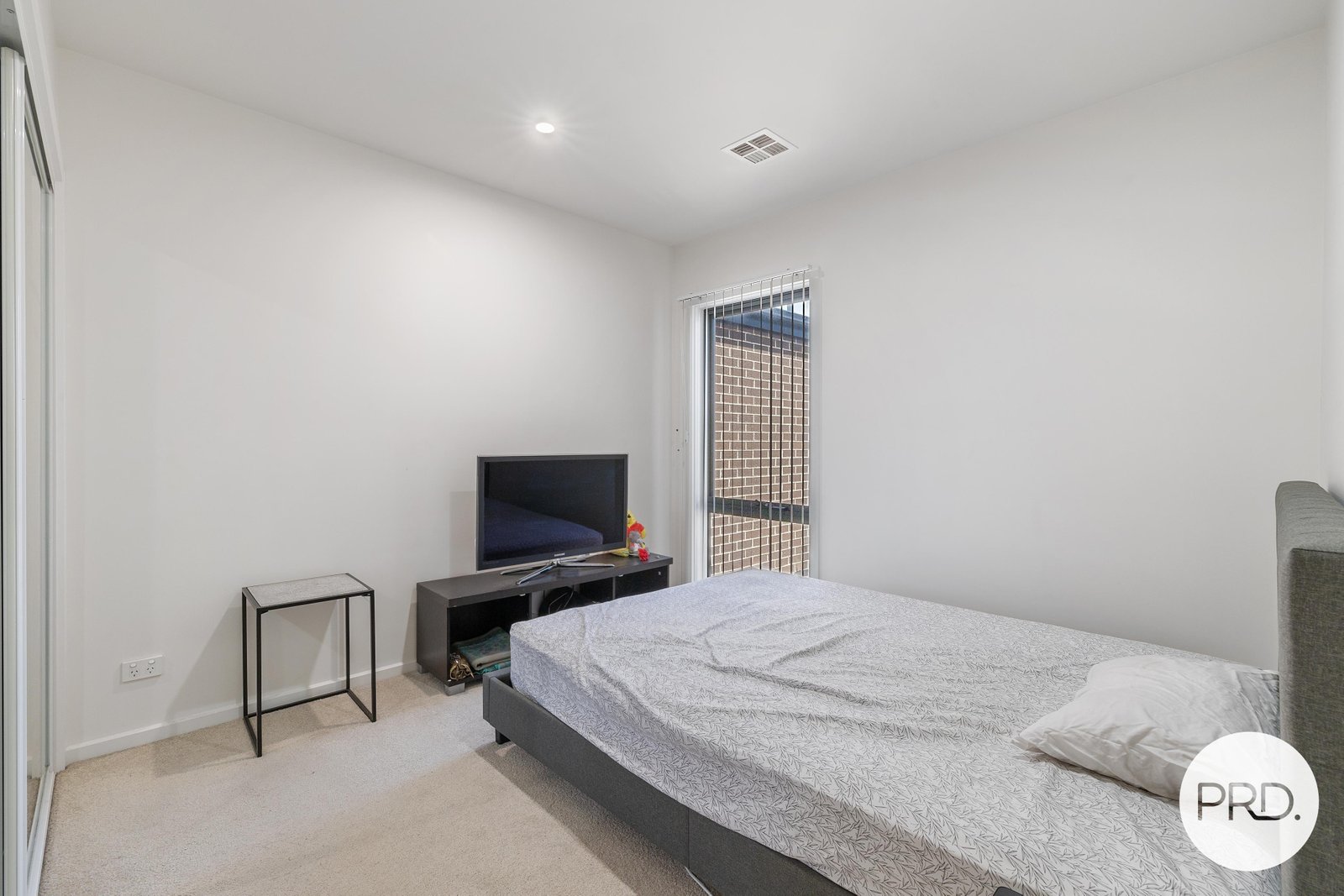 32 Everist Street TAYLOR 8