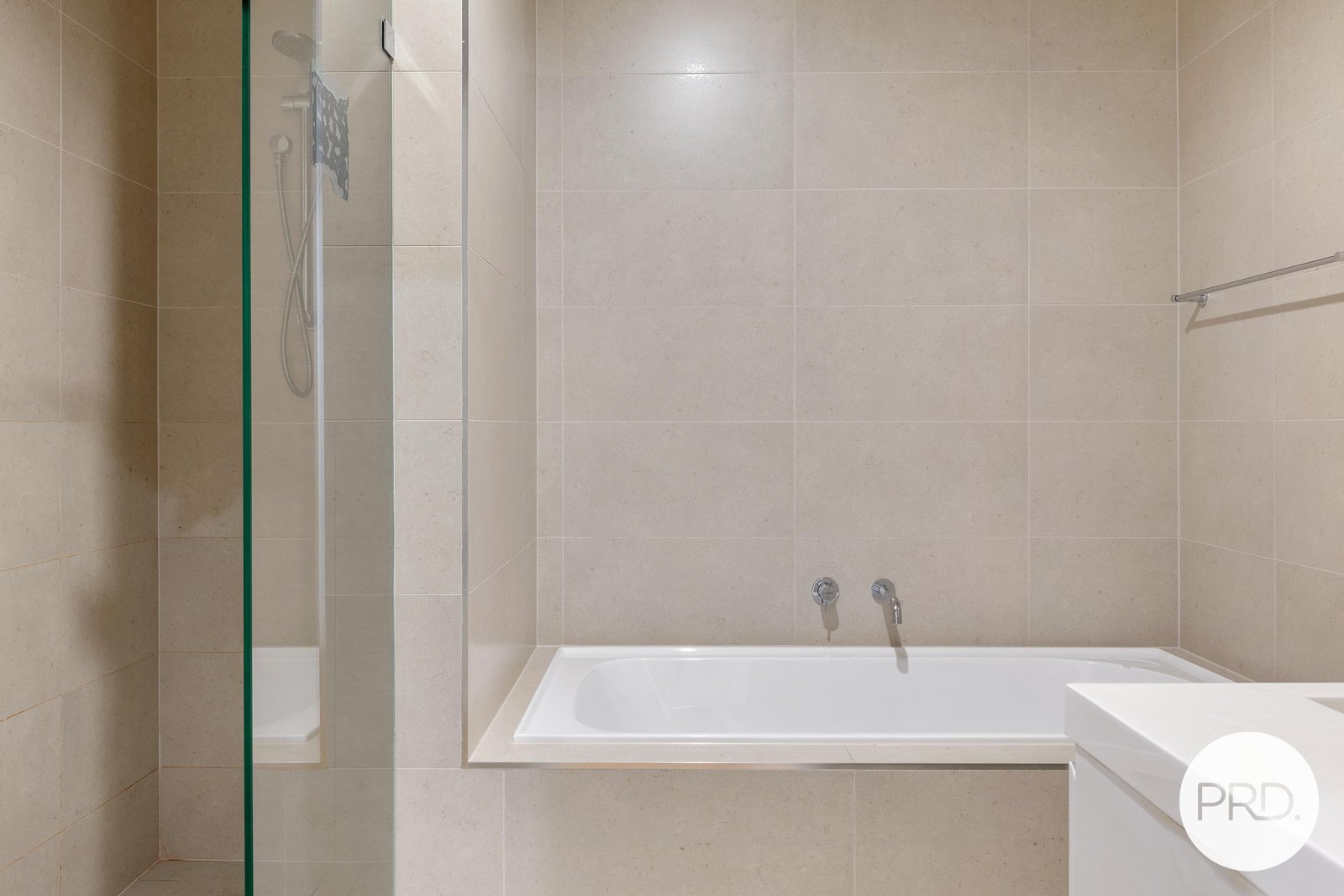 32 Everist Street TAYLOR 9