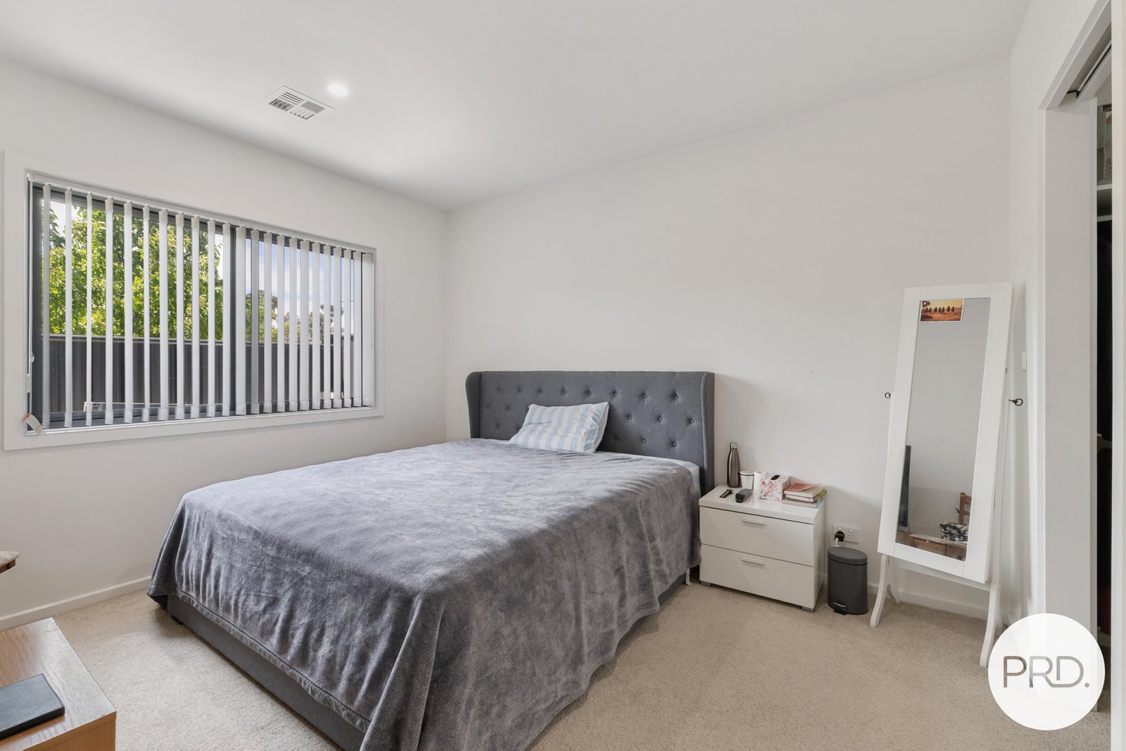 32 Everist Street TAYLOR 5