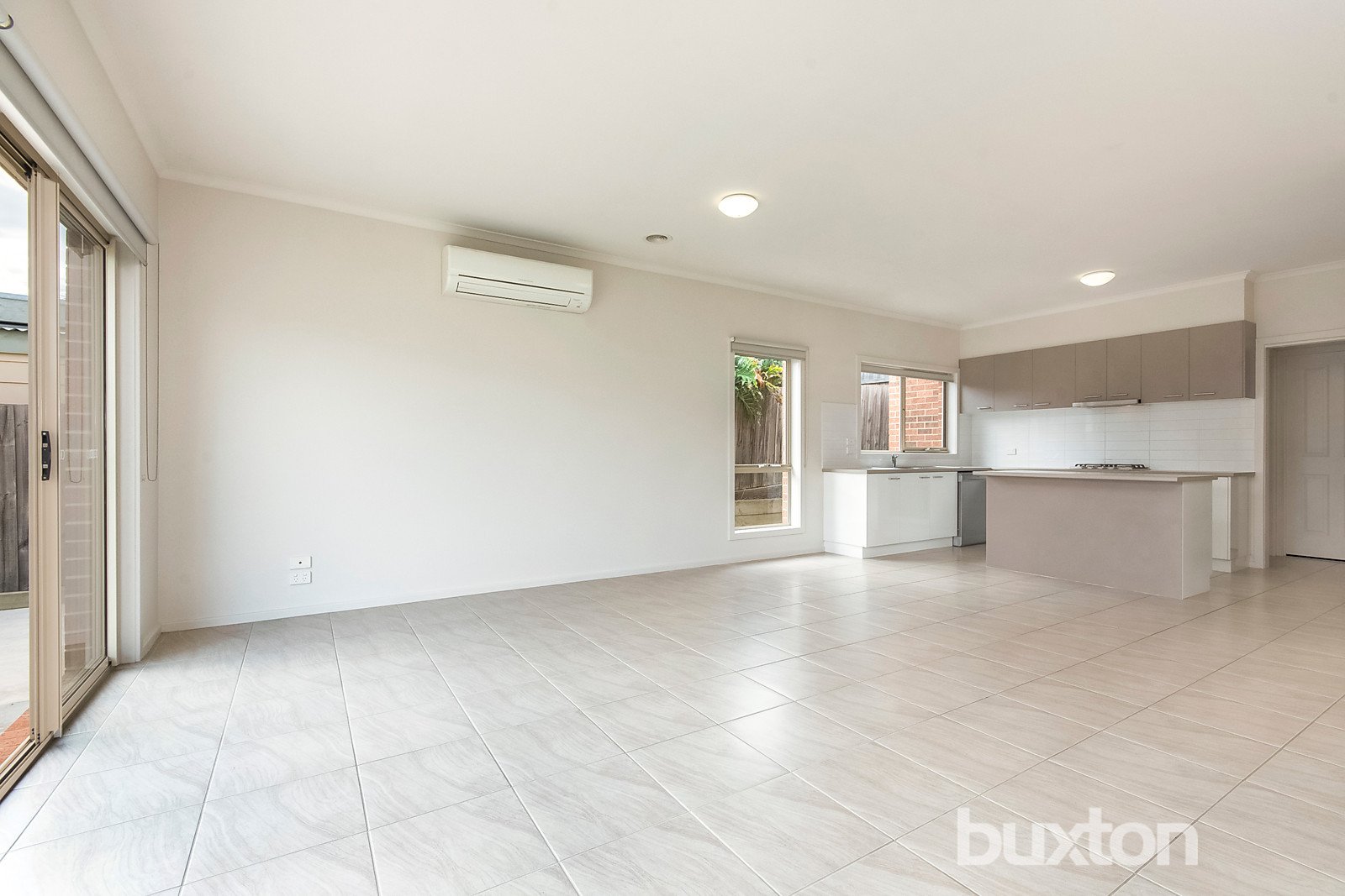 Gallery: 3/2 Fairbrae Avenue