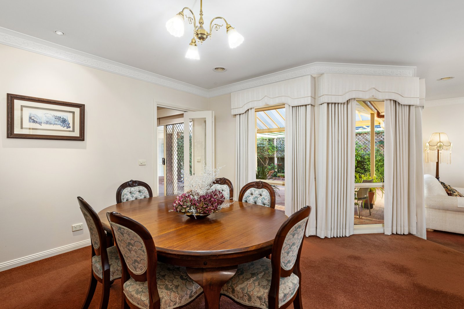 Gallery: 32 Fairway Court