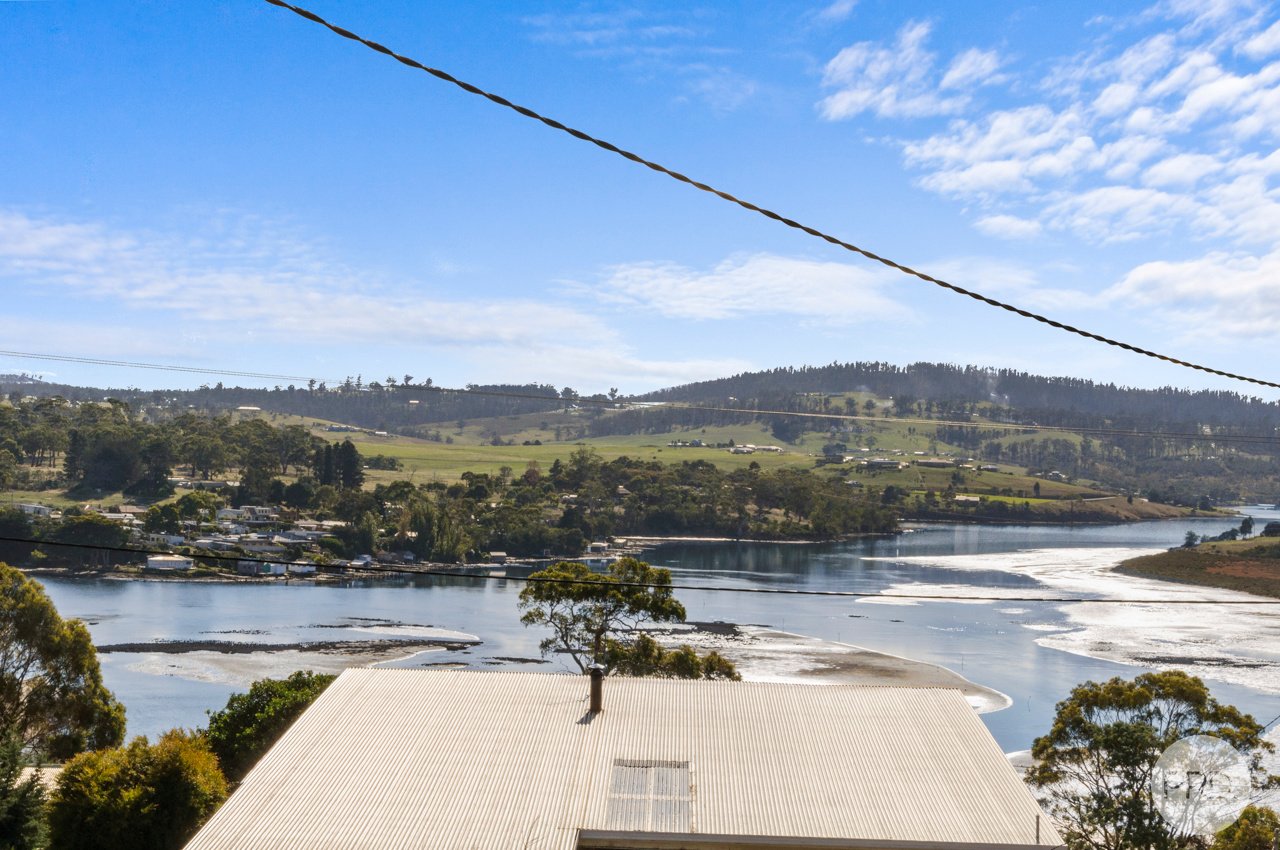 32 Falcon Street PRIMROSE SANDS 7