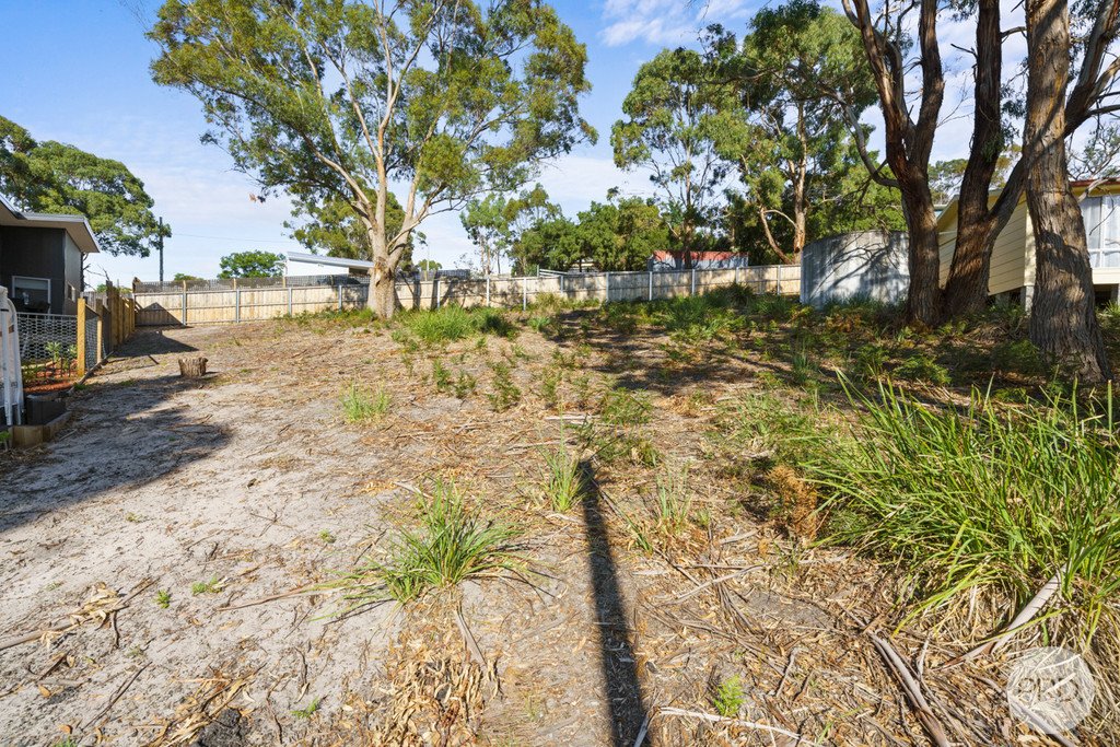 32 Falcon Street PRIMROSE SANDS 21