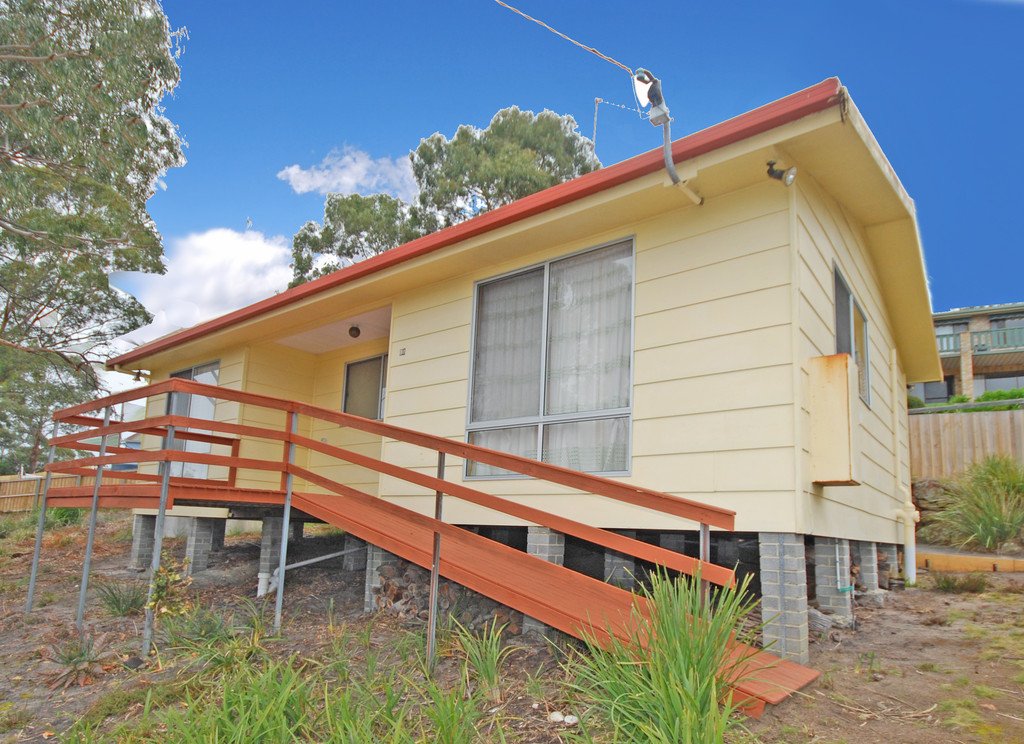 32 Falcon Street PRIMROSE SANDS 3