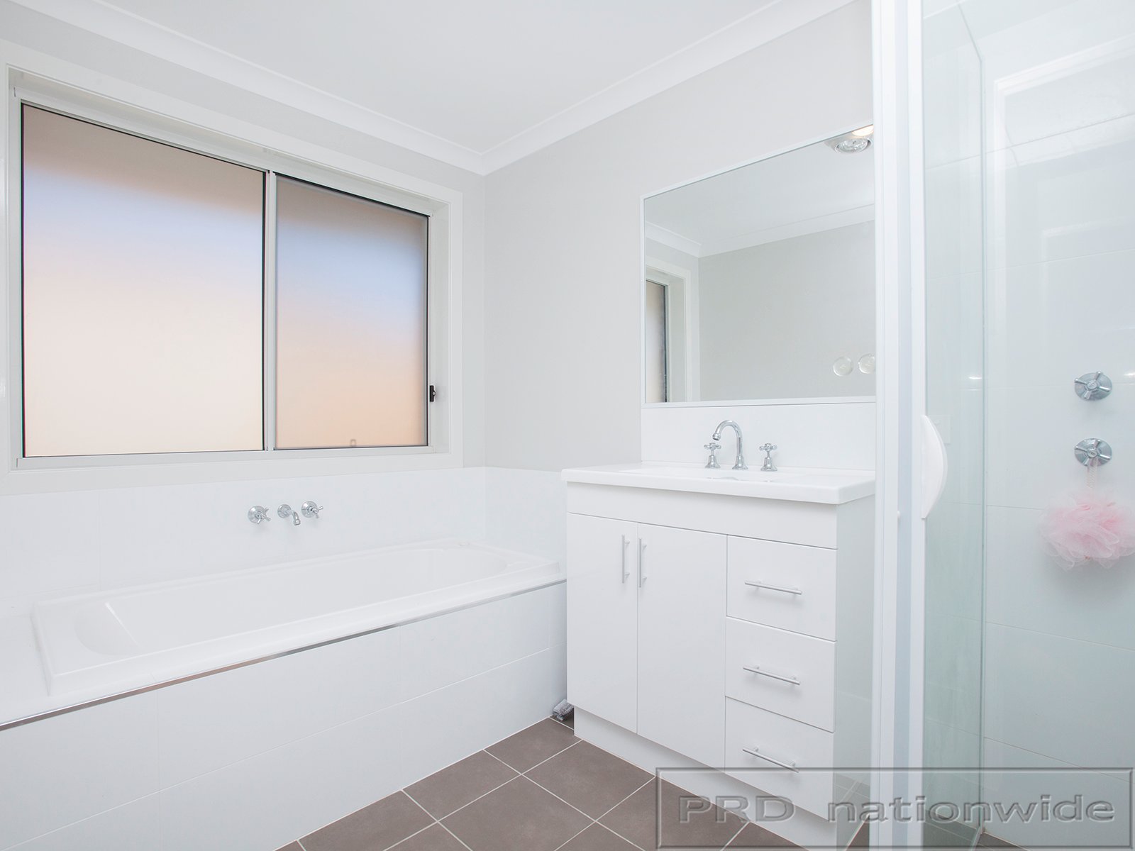 32 Finch Crescent ABERGLASSLYN 13