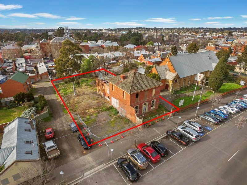 32 Forest Street BENDIGO 1