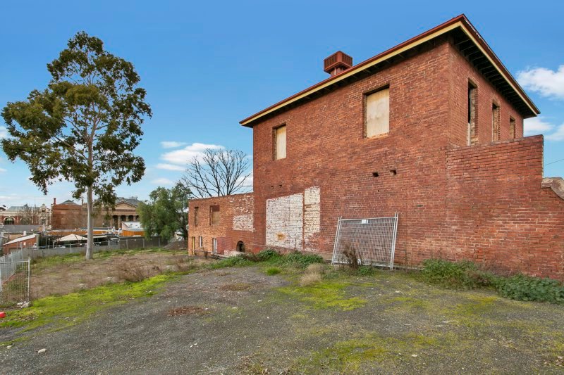 32 Forest Street BENDIGO 4