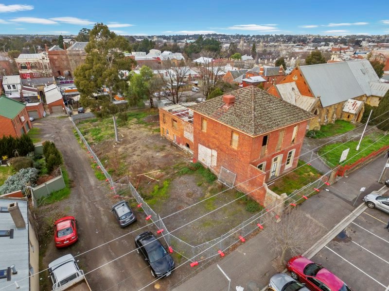 32 Forest Street BENDIGO 10