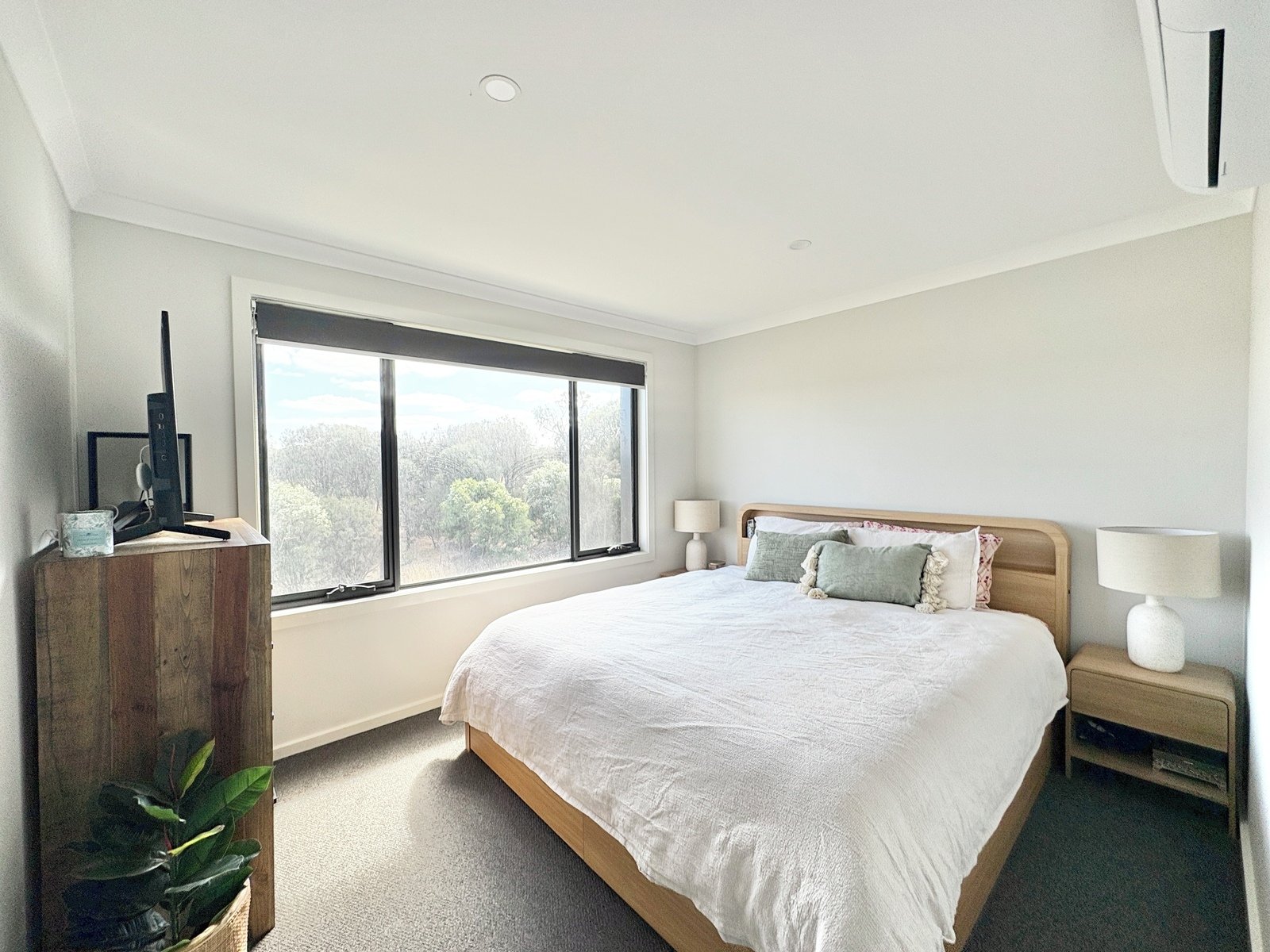 Gallery: 32 Forrest Green Drive