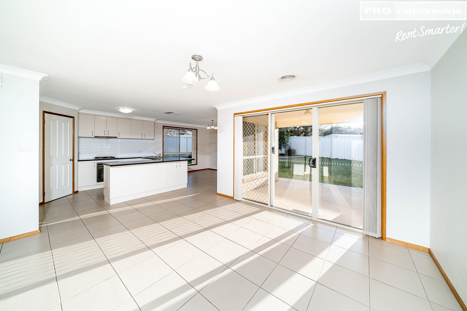 32 Franklin Drive ESTELLA 3