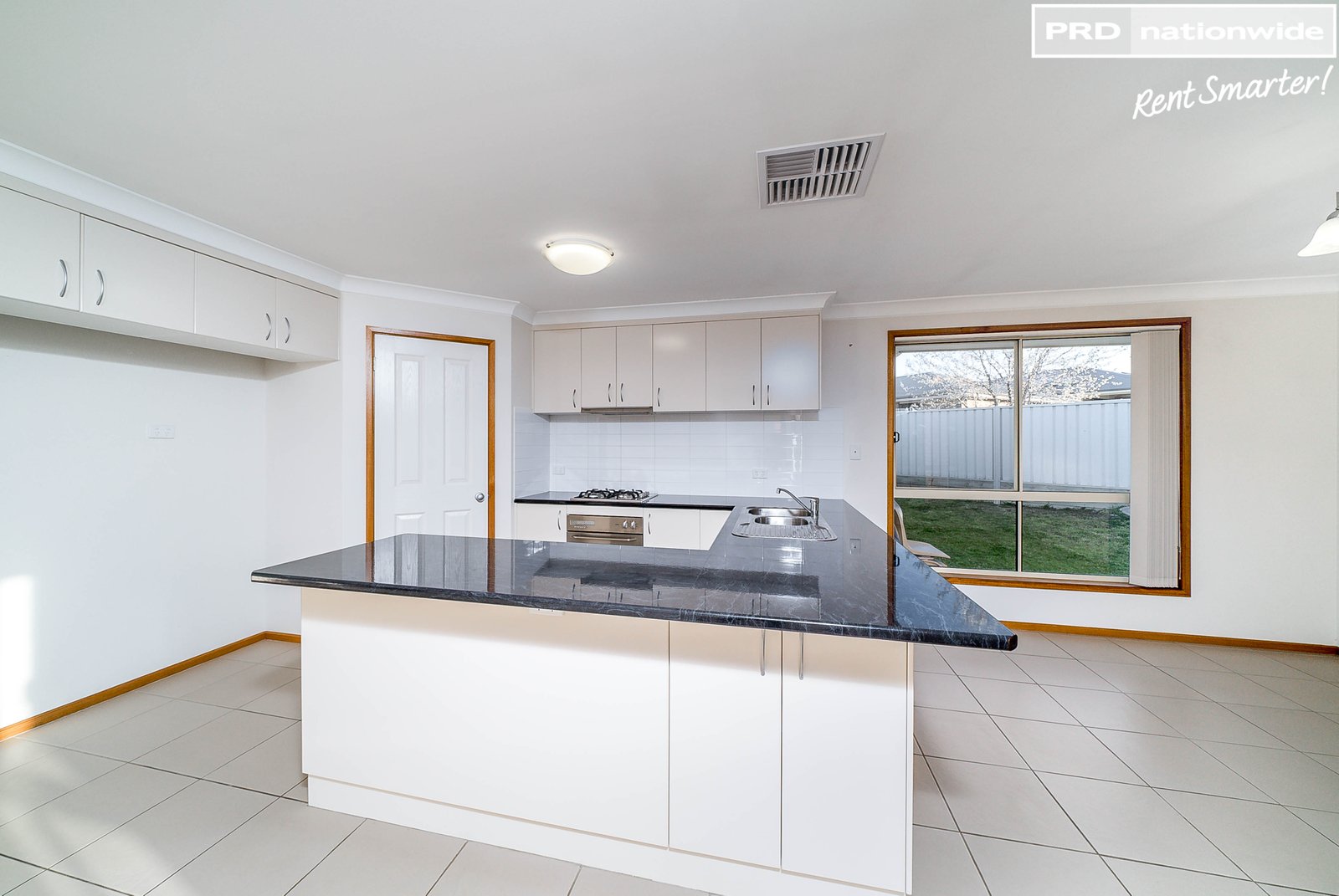 32 Franklin Drive ESTELLA 4