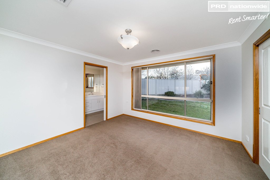 32 Franklin Drive ESTELLA 6