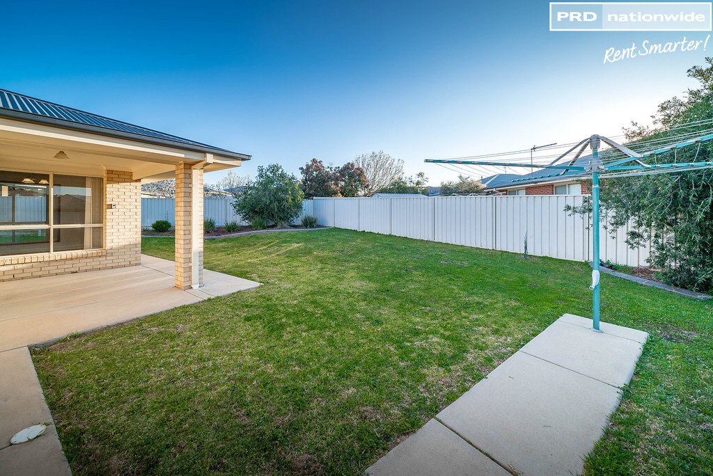 32 Franklin Drive ESTELLA 11