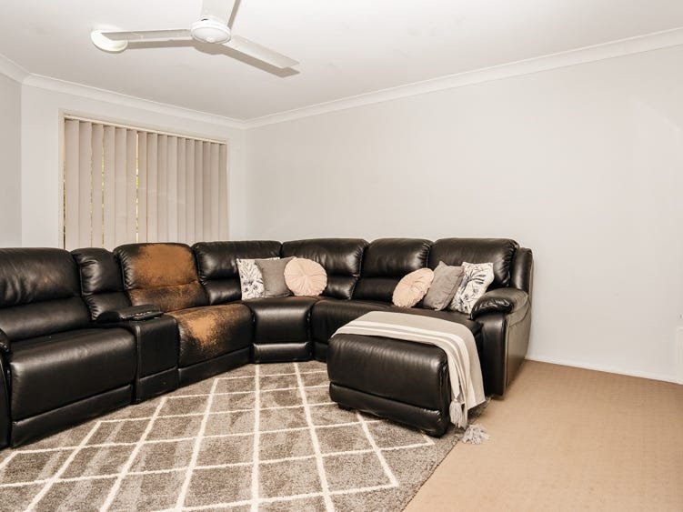 32 Galway Bay Drive ASHTONFIELD 9