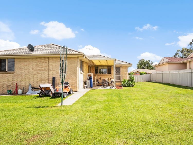 32 Galway Bay Drive ASHTONFIELD 21