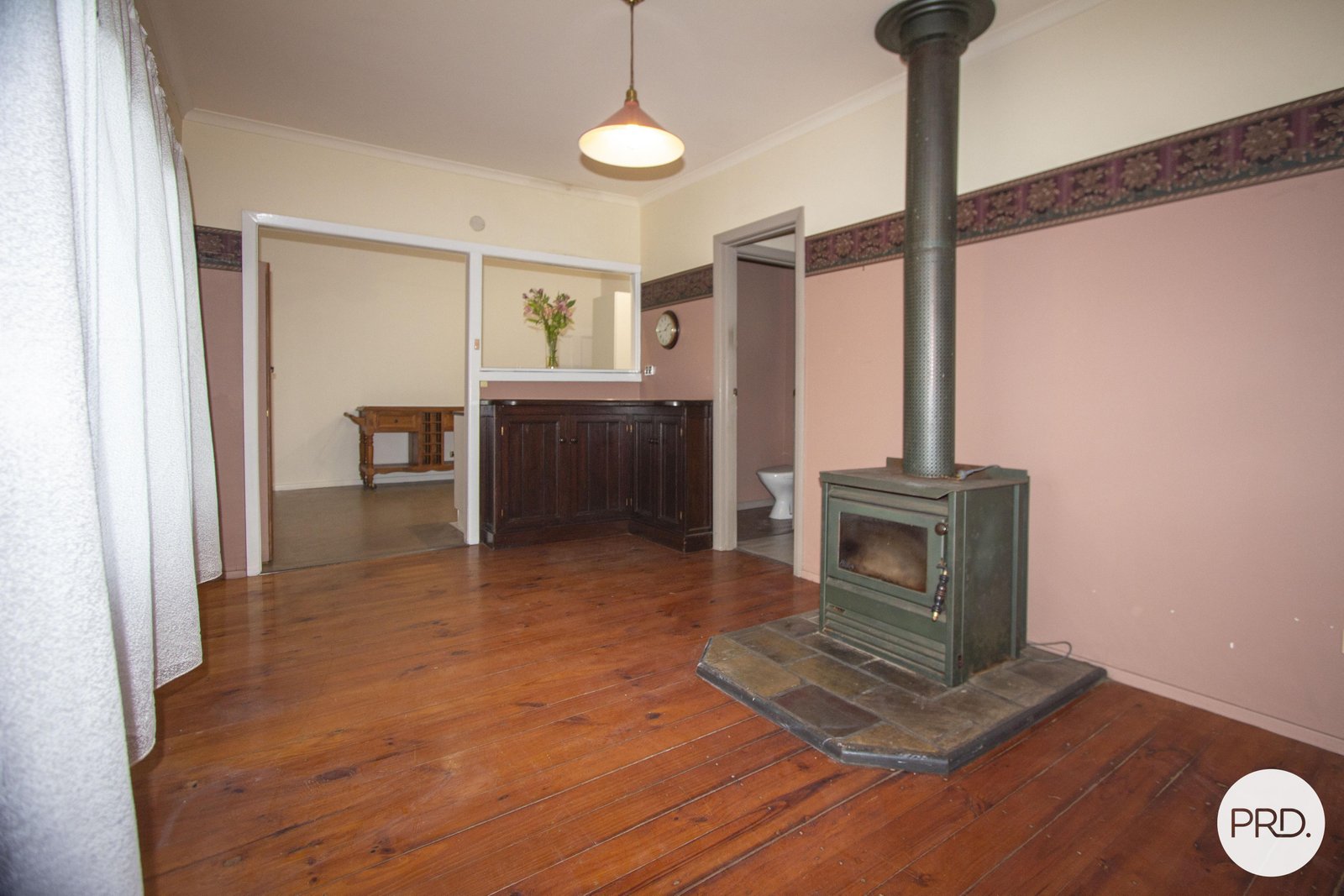 32 George Street EUREKA 6