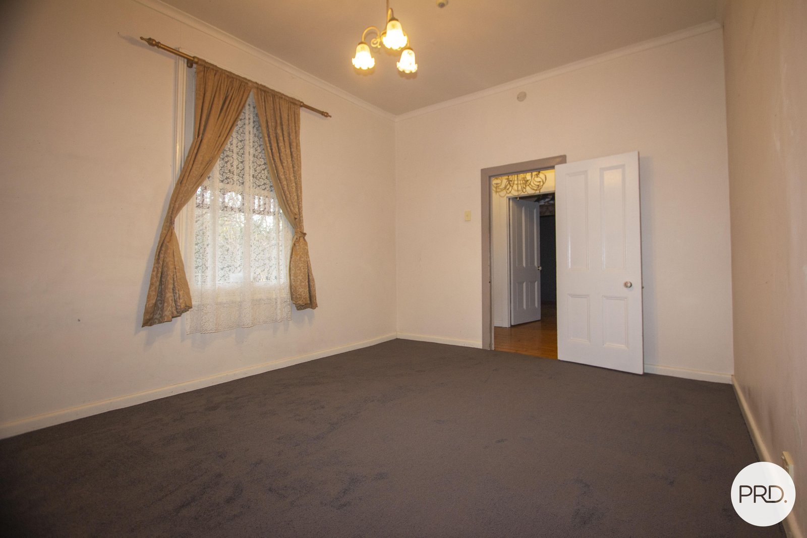 32 George Street EUREKA 9