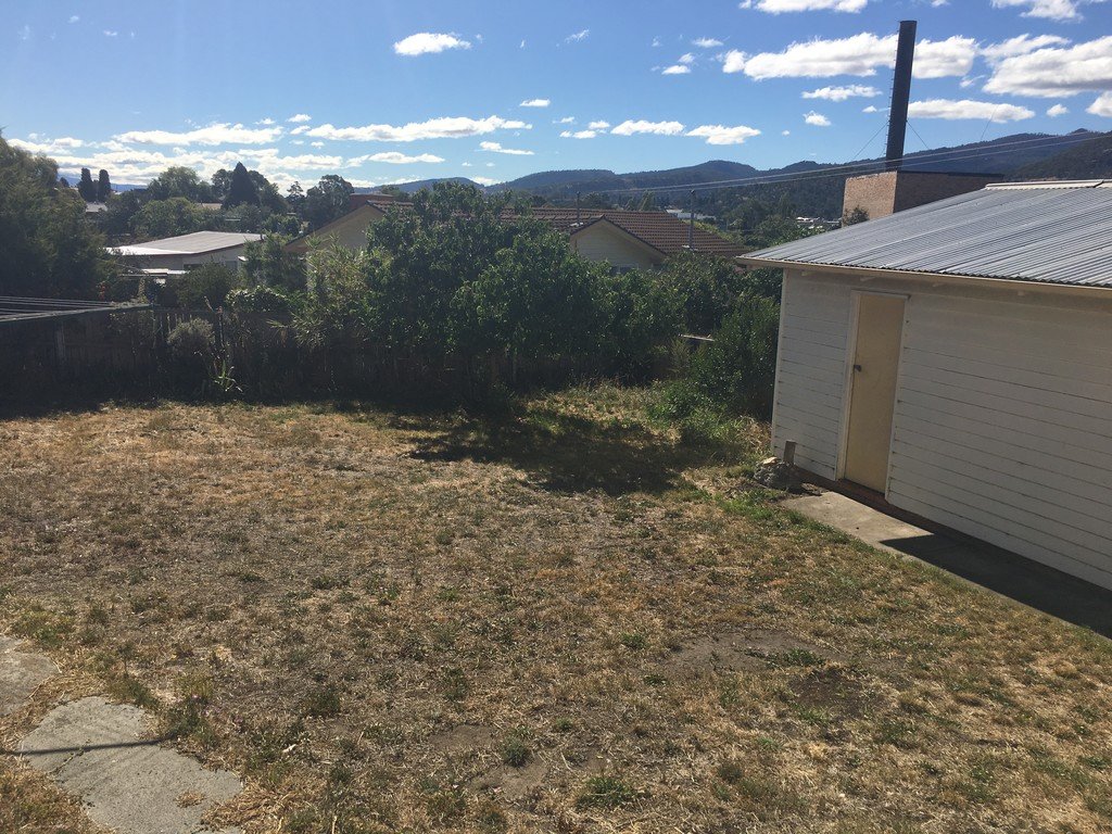 32 Glebe Road NEW NORFOLK 8