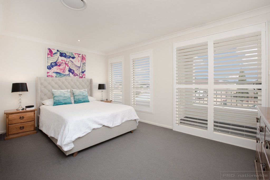 32 Golden Wattle Crescent THORNTON 15