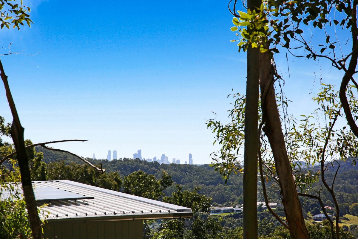 32 Goolabah Drive Tallebudgera 9