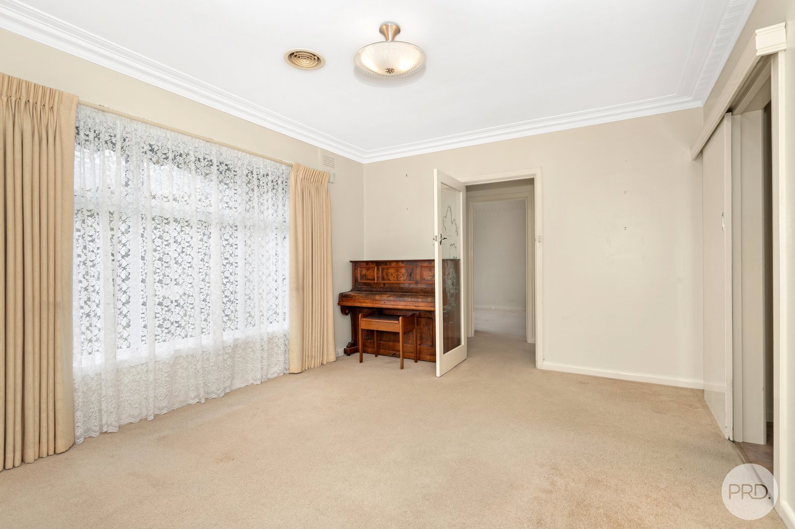 32 Grammar Street WENDOUREE 4