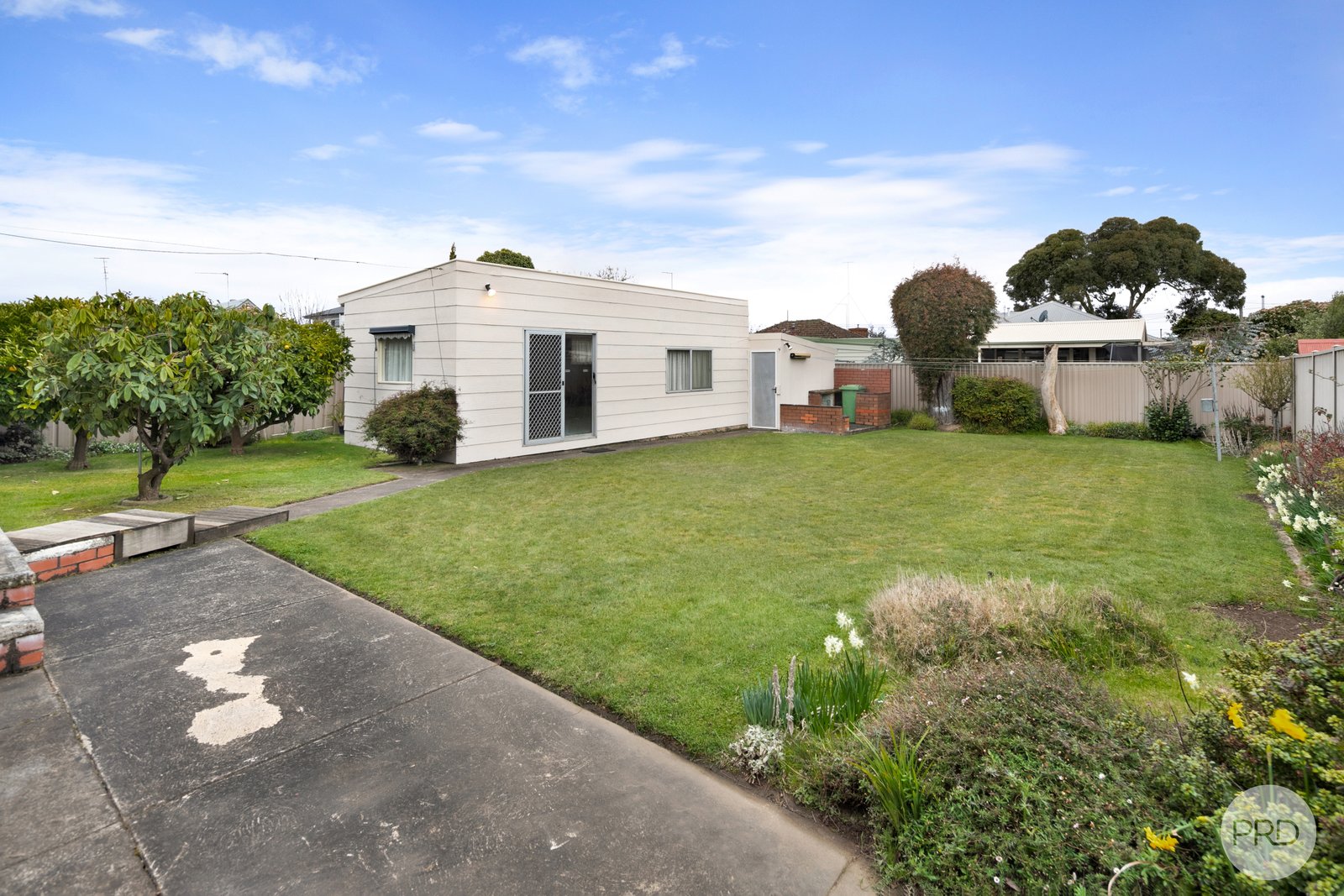 32 Grammar Street WENDOUREE 11