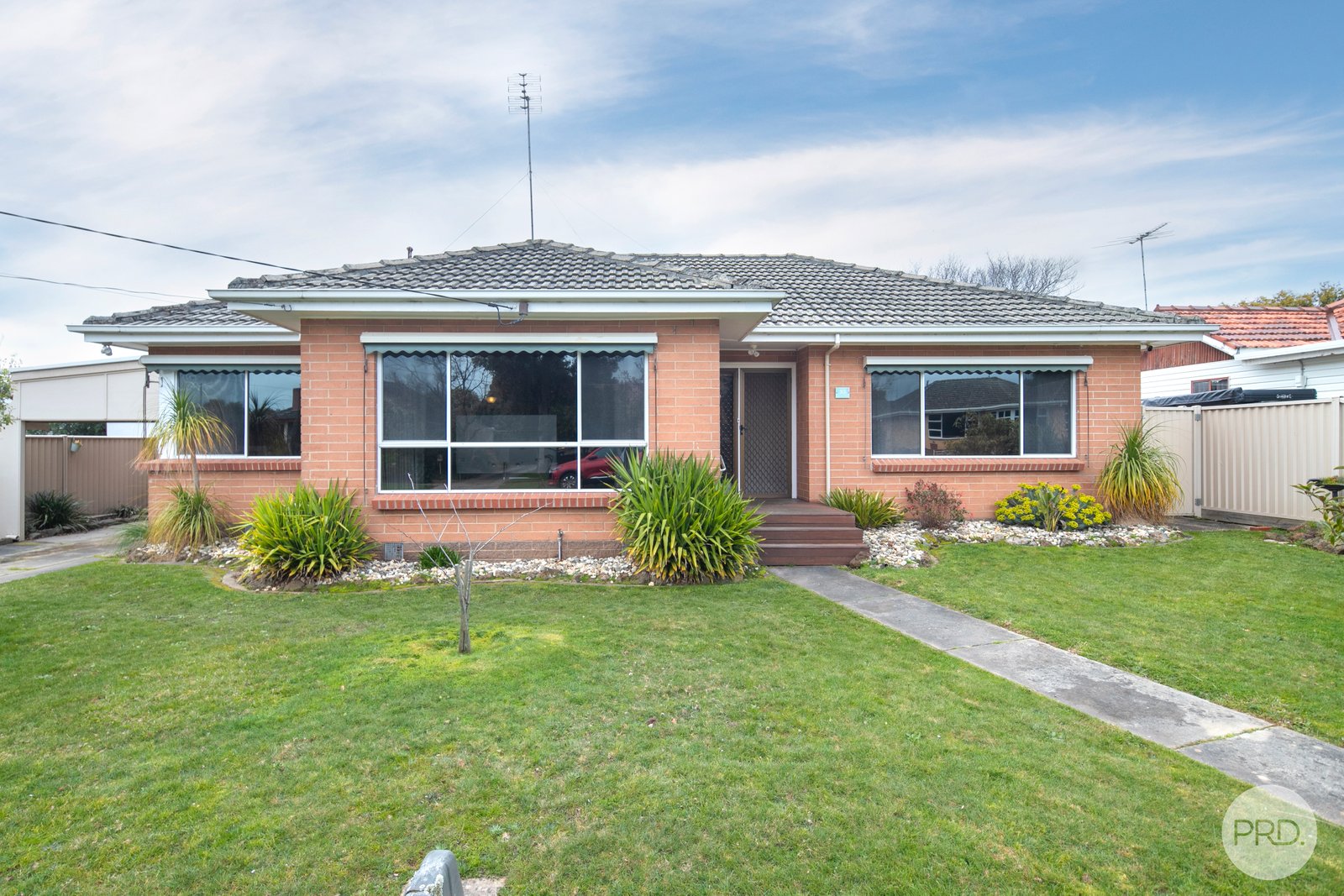32 Grandview Grove WENDOUREE 2